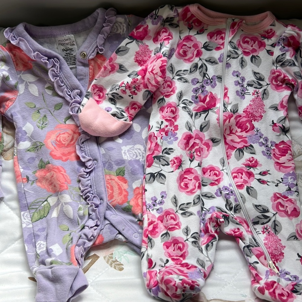 Bundle of 4 Footed zip up onesies